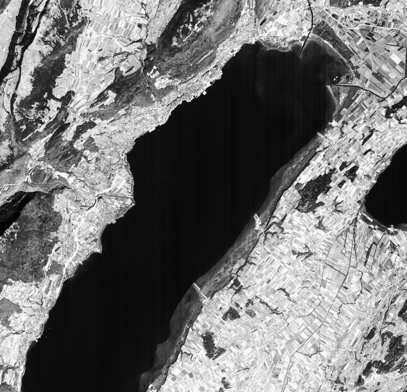 Image for search result element with title: Lake Neuchâtel, Switzerland: As seen by IRS-1C