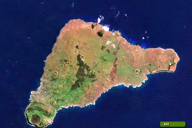 Easter Island - Natural colour